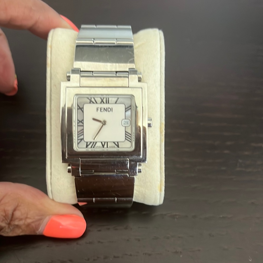 Fendi FENDI watch Lady's Classico quartz stainless steel SS 114 silver white ...